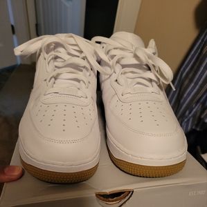 Nike air force one gum sole sz 12